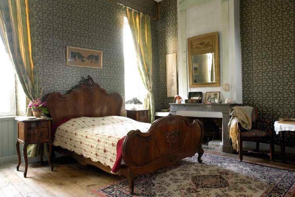 Chambres D'Hotes Du Chateau De Saint Sulpice La Sauvetat-sur-Lède Zimmer foto